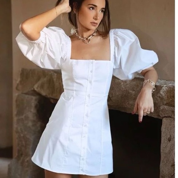 DANIELLE BERNSTEIN Dresses & Skirts - Danielle Bernstein for Macy’s White Button Up Puff Sleeve Babydoll Dress Size 2